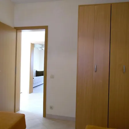 Svetlana Apartament شقة بودغوريتْسا